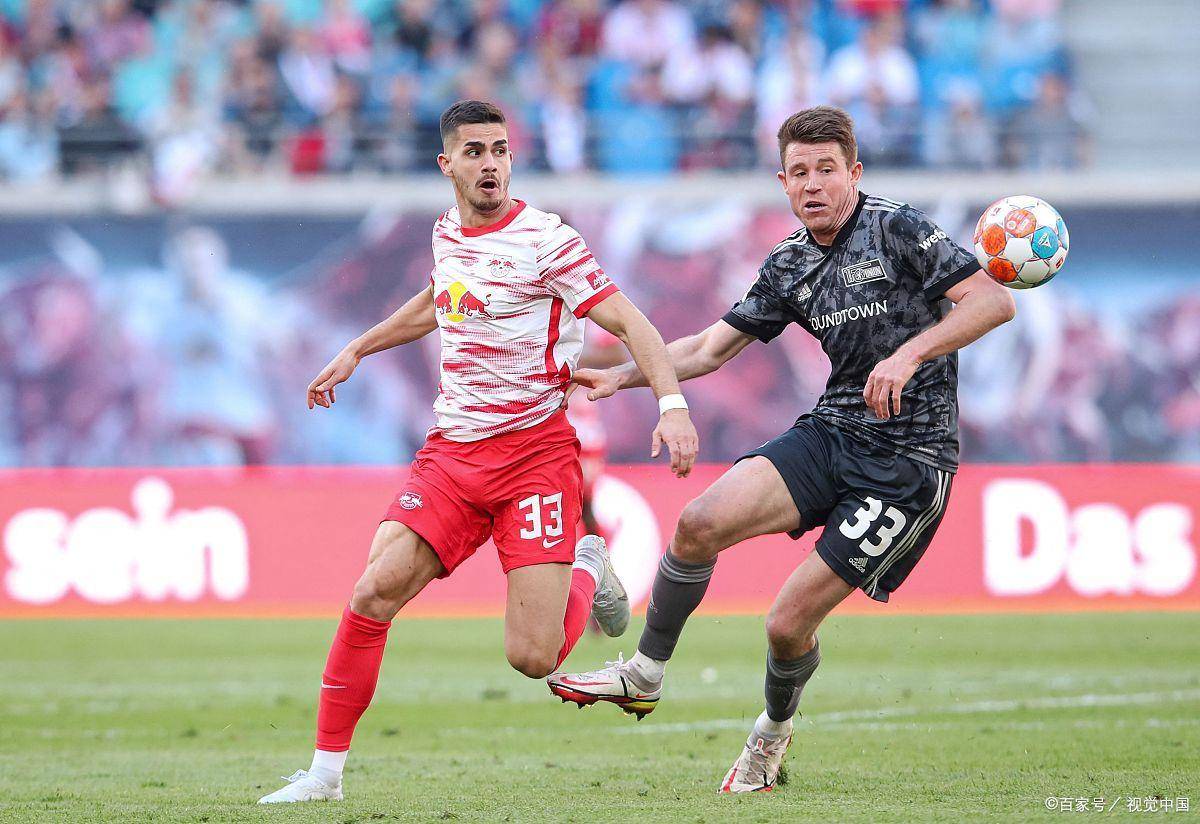 莱比锡红牛继续保持不败势头,领跑积分榜 莱比锡红牛继续保持不败势头,领跑积分榜