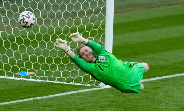 捷克拼尽全力，小组赛最后一搏冲击淘汰圈